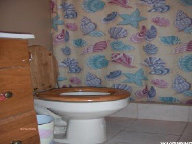 1384 E 1275 N, Layton, UT 84041 — photo 10