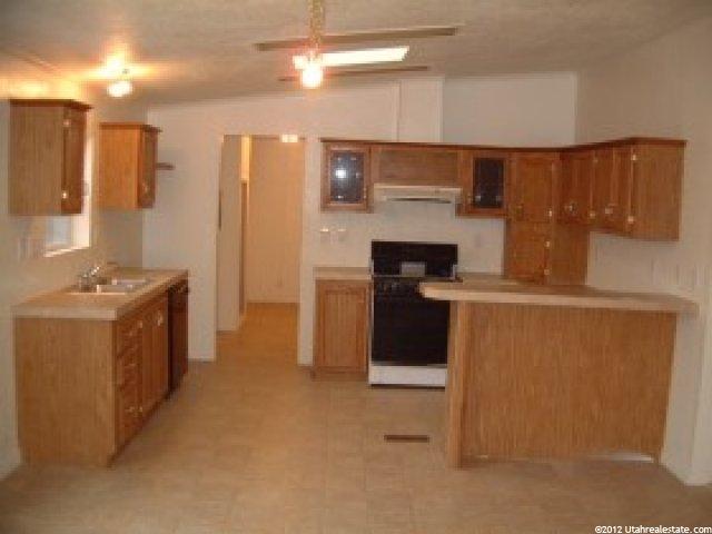 878 Rainbow Dr, Layton, UT 84041 — photo 6