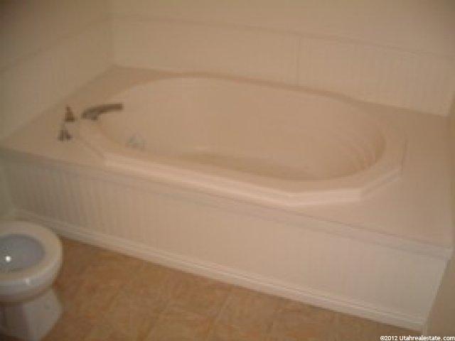 878 Rainbow Dr, Layton, UT 84041 — photo 10