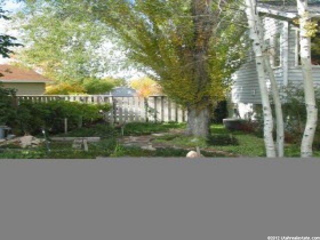 828 Meadow View Dr, Ogden, UT 84404 — photo 6