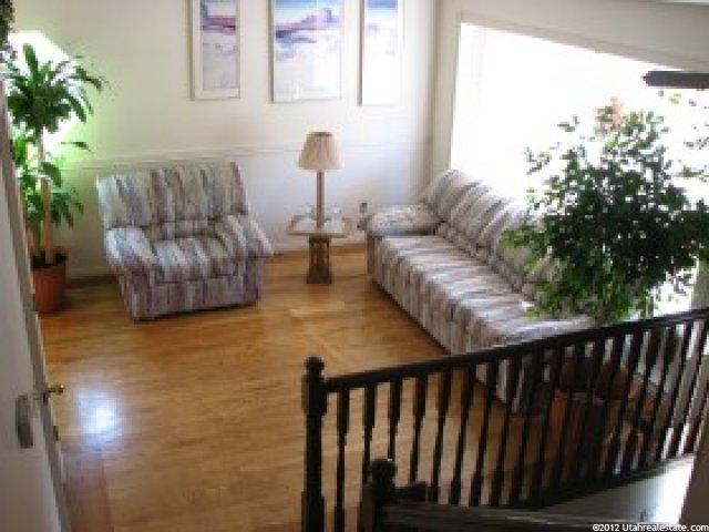 908 S Brookside Cir, Ogden, UT 84404 — photo 2