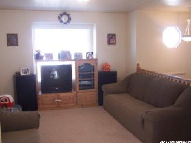 3813 W 4750 S, Roy, UT 84067 — photo 2