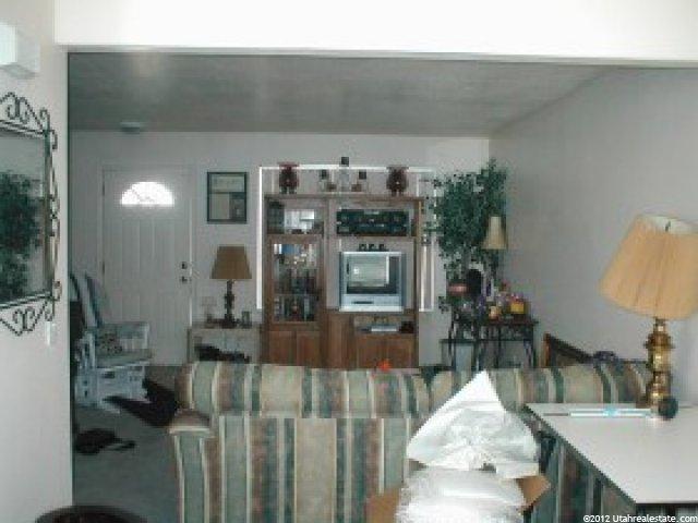 248 S 500 E #C1, Clearfield, UT 84015 — photo 2