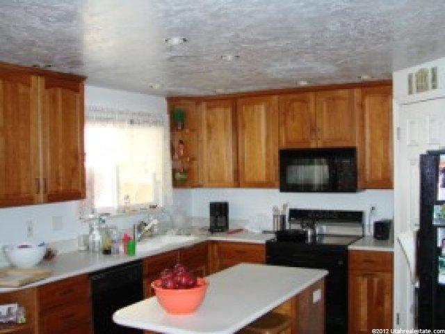 982 E 2950 N, North Ogden, UT 84414 — photo 5