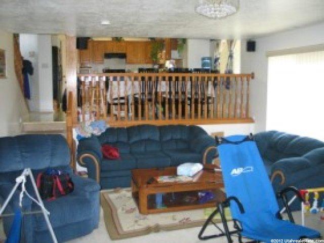 425 Oak Pl, Logan, UT 84321 — photo 4