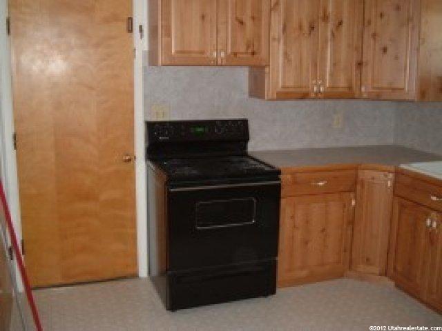 2078 W 3825 S, Roy, UT 84067 — photo 10