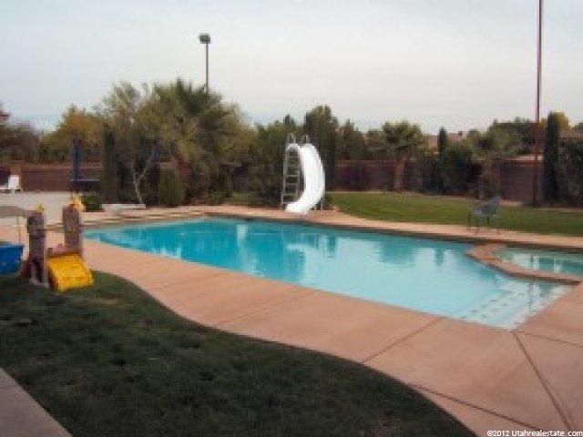 590 Sugar Leo Cir, Bloomington, UT 84790 — photo 11