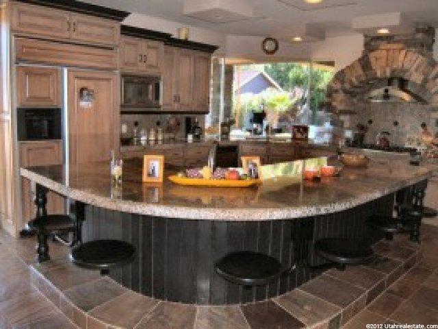 590 Sugar Leo Cir, Bloomington, UT 84790 — photo 3