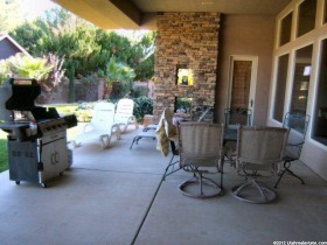 590 Sugar Leo Cir, Bloomington, UT 84790 — photo 10
