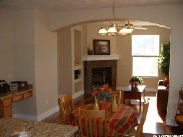 1418 E Eagle Cliff Ct, Sandy, UT 84092 — photo 4