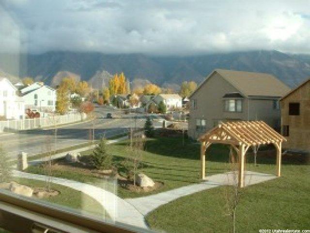 1426 Eagle Cliff Ct, Sandy, UT 84092 — photo 10