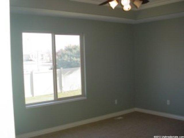 1814 N 2750 W, Clinton, UT 84015 — photo 4