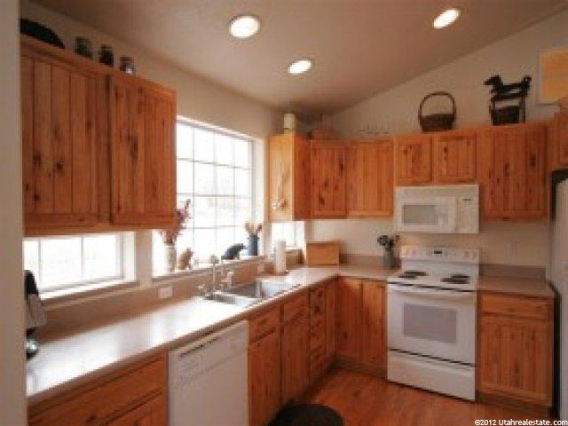 9664 E 400 S, Huntsville, UT 84317 — photo 5