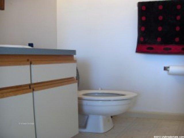 5455 S 4300 W, Roy, UT 84315 — photo 4