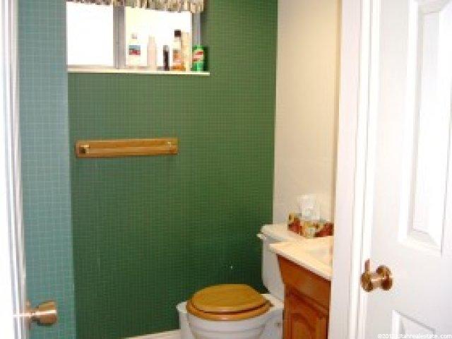 496 W Creek View Rd N, Centerville, UT 84014 — photo 11