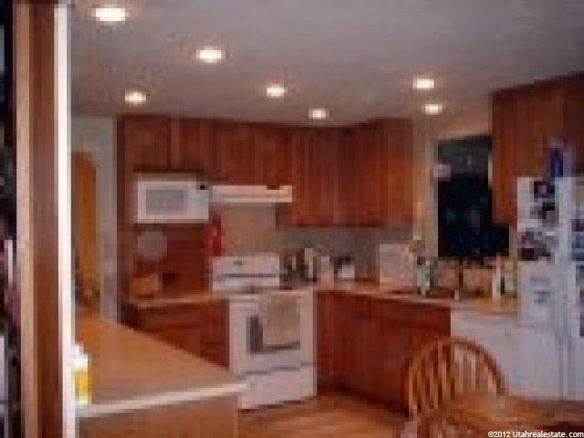 286 W 825 N, Sunset, UT 84015 — photo 4