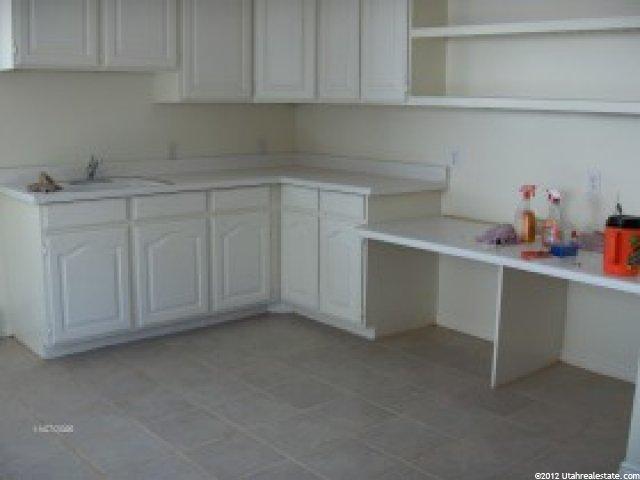 234 E 1900 N, Centerville, UT 84014 — photo 11