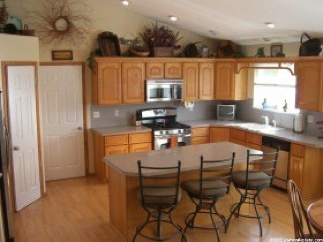 1569 E 6800 S, Uintah, UT 84405 — photo 2