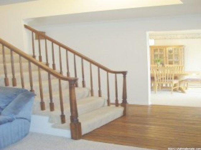 9694 S Eastdell Dr E, Sandy, UT 84092 — photo 2