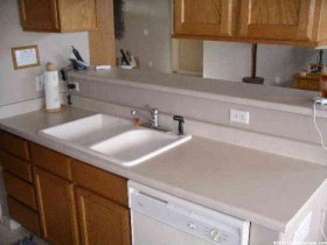 1586 N 100 W, Bountiful, UT 84010 — photo 5