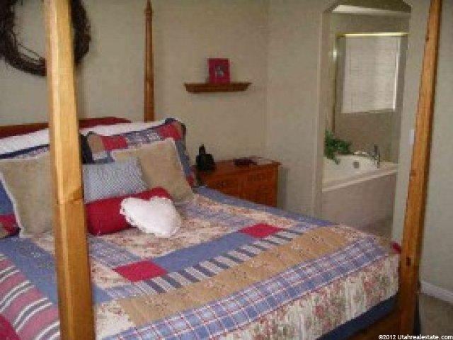 1586 N 100 W, Bountiful, UT 84010 — photo 7
