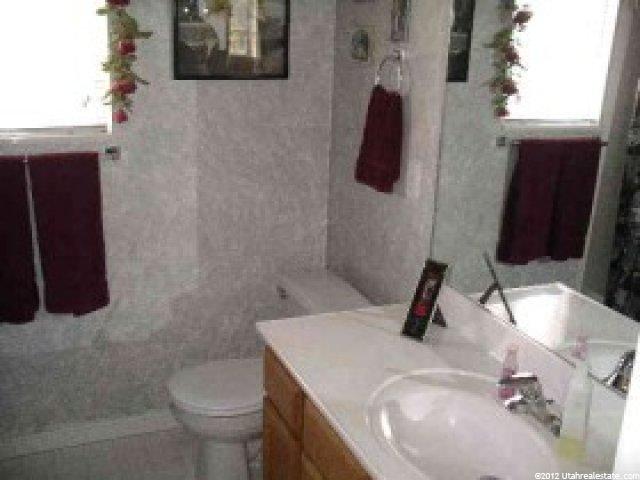 1586 N 100 W, Bountiful, UT 84010 — photo 10