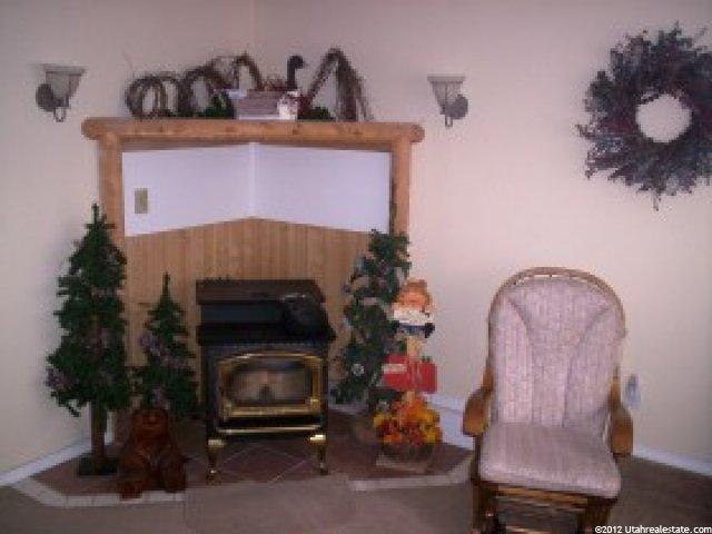 340 W 1850 S, Clearfield, UT 84015 — photo 9