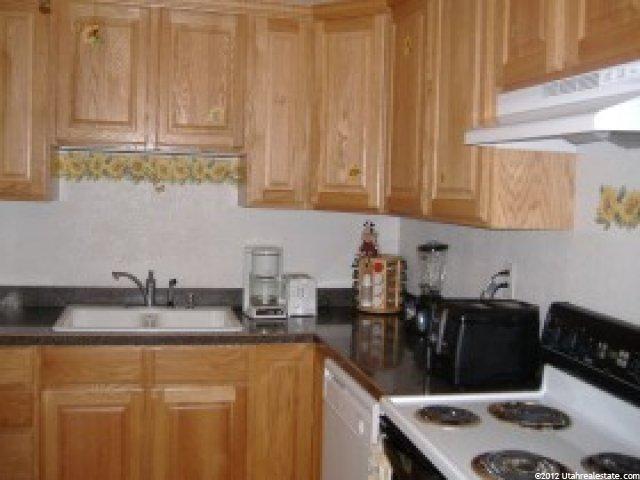 56 S 400 E, Clearfield, UT 84015 — photo 3