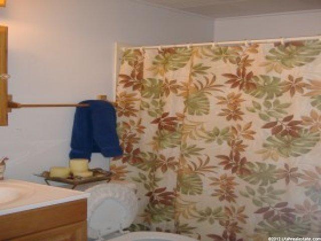 56 S 400 E, Clearfield, UT 84015 — photo 6