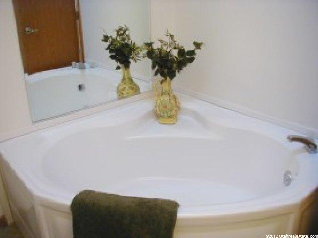 2037 S 500 W, Vernal, UT 84078 — photo 6