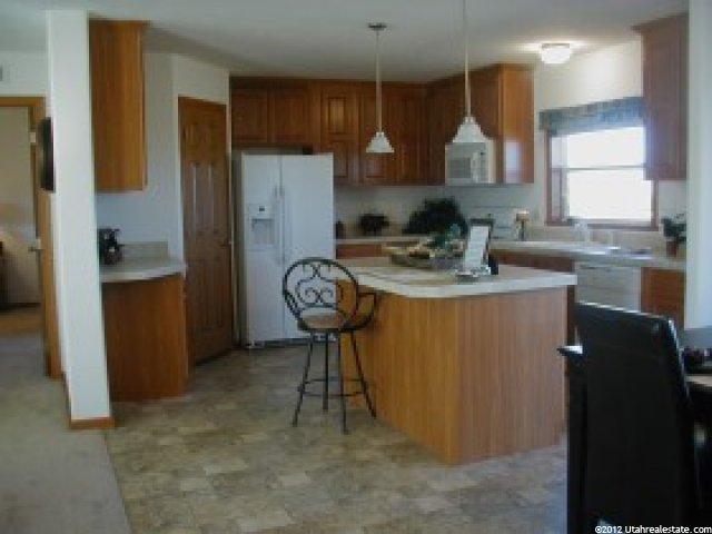434 W 2000 S #3, Vernal, UT 84078 — photo 6