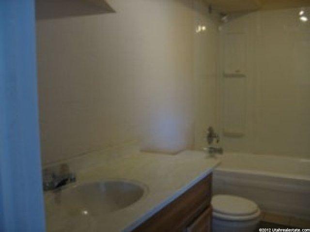 1607 N 670 W, Clinton, UT 84015 — photo 4