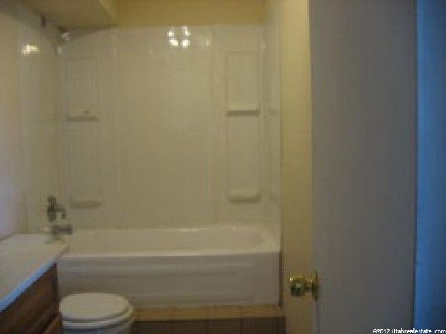 1607 N 670 W, Clinton, UT 84015 — photo 6