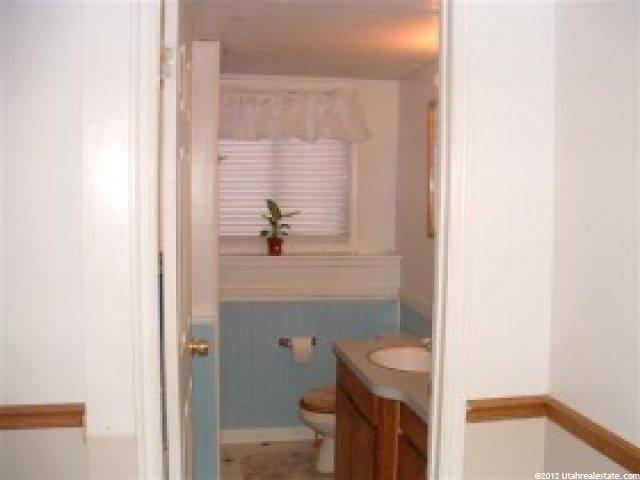 10320 Clearview Dr, Sandy, UT 84070 — photo 3
