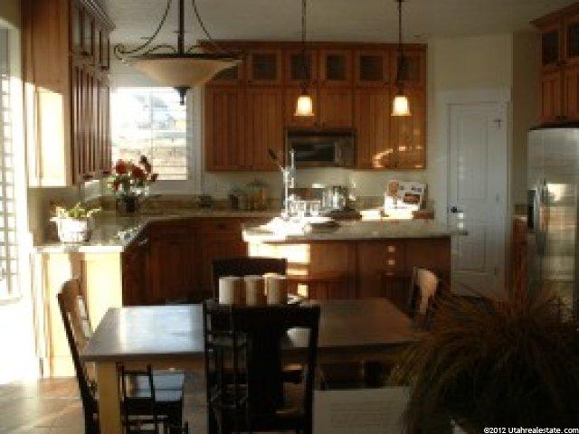 10228 Eagle Cliff Way, Sandy, UT 84092 — photo 4