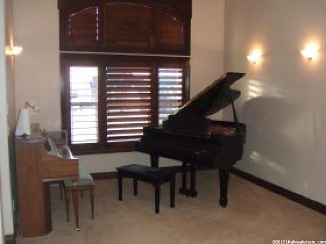4802 S 1500 E, Ogden, UT 84403 — photo 4