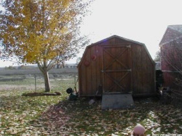 376 E 700 S, Roosevelt, UT 84066 — photo 2