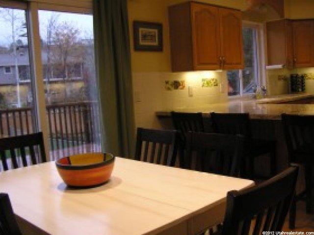 8723 Acorn Ln, Sandy, UT 84093 — photo 3