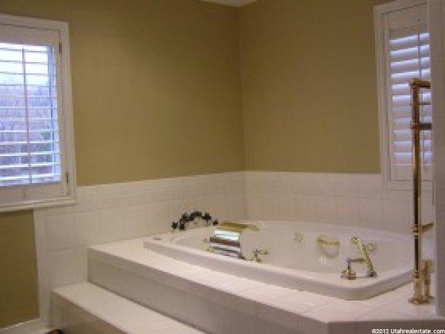 8723 Acorn Ln, Sandy, UT 84093 — photo 8