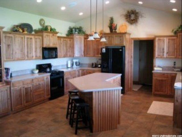 295 W 2000 S, Perry, UT 84302 — photo 3