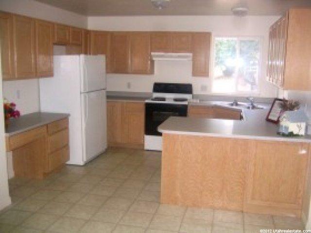 1107 W 4200 S, Riverdale, UT 84405 — photo 6