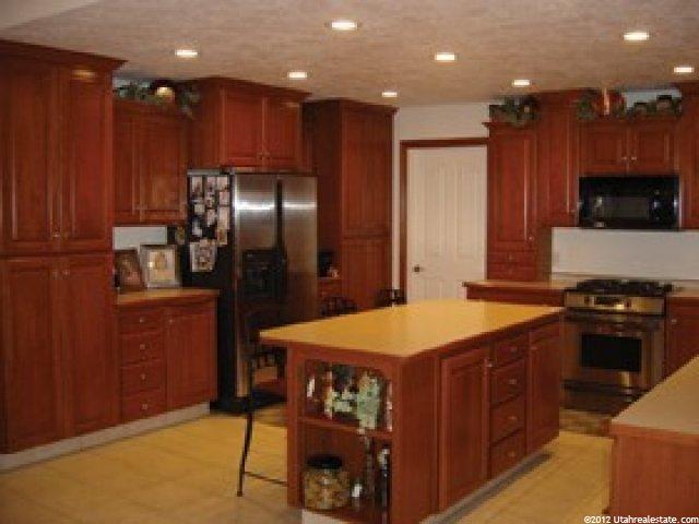 214 S Willow Creek Ln, Mona, UT 84645 — photo 3