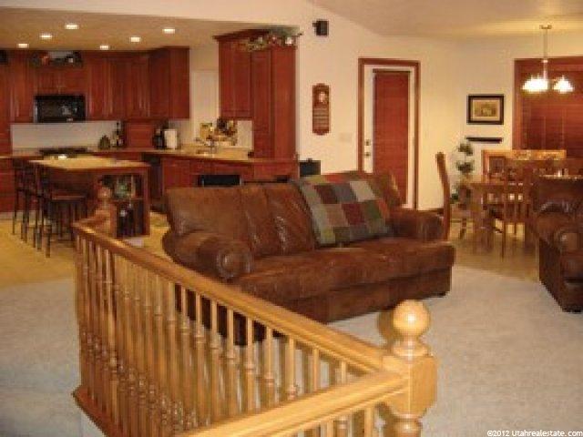 214 S Willow Creek Ln, Mona, UT 84645 — photo 6