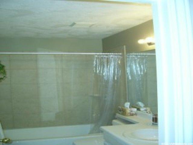 10819 S Blossom Tree Ln E, Sandy, UT 84070 — photo 7