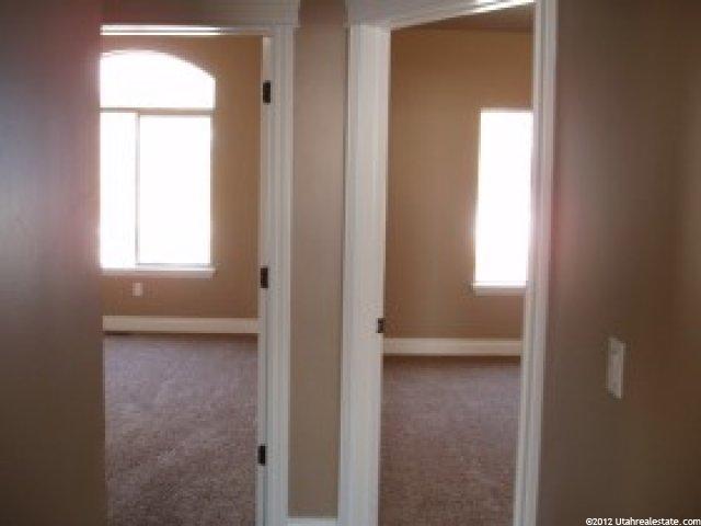 864 S 300 E, Farmington, UT 84025 — photo 4