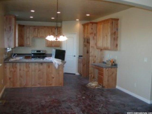 4115 E Mt Airey Dr, Eagle Mountain, UT 84043 — photo 2