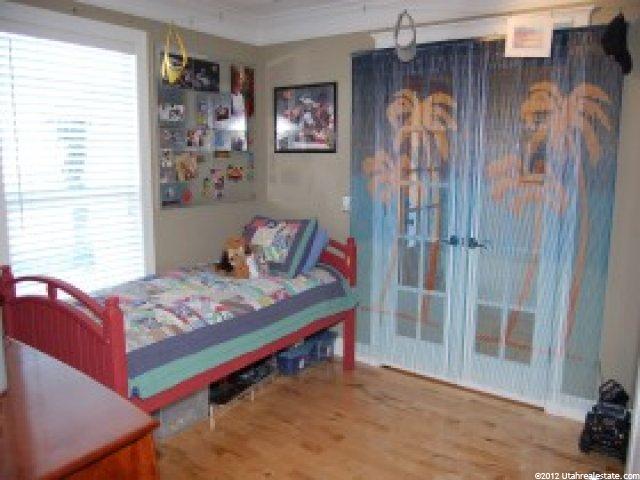 453 W Ariane Way N, Centerville, UT 84014 — photo 10
