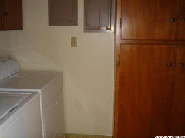 867 W 300 N, Vernal, UT 84078 — photo 9