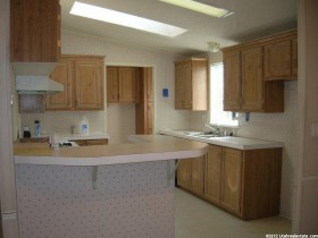 77 N Johnson St, Stockton, UT 84071 — photo 2