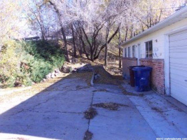 229 E 40th St, South Ogden, UT 84405 — photo 2